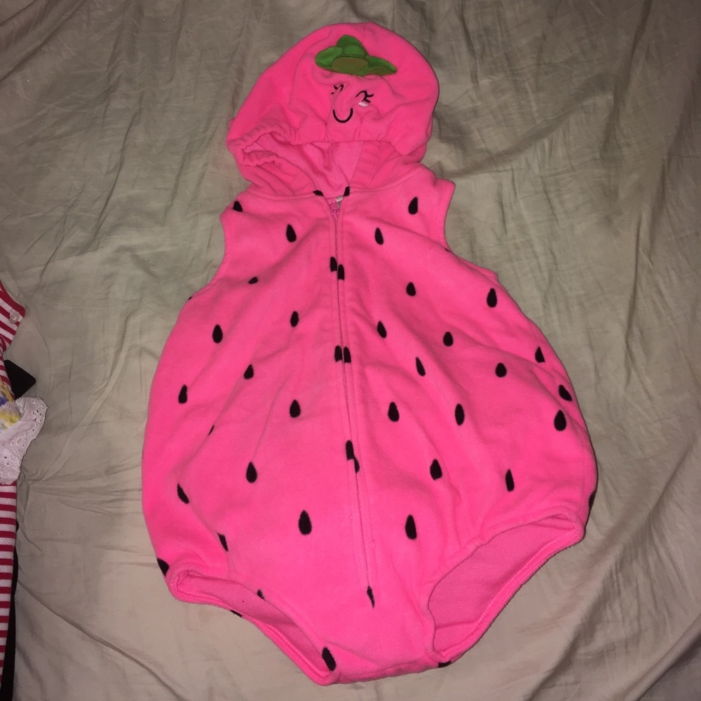 Carters strawberry costume size 18 months